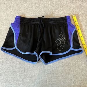 Nike Shorts 